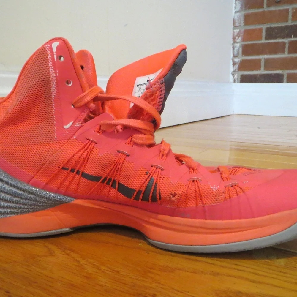 Nike HYPERDUNK Men's Size 11 - Picture 5 of 7